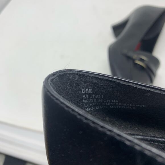 Naturalizer Black Leather Kitten Heel Pump Loafer Square Toe Y2K Size 8 Classic - Picture 2 of 8